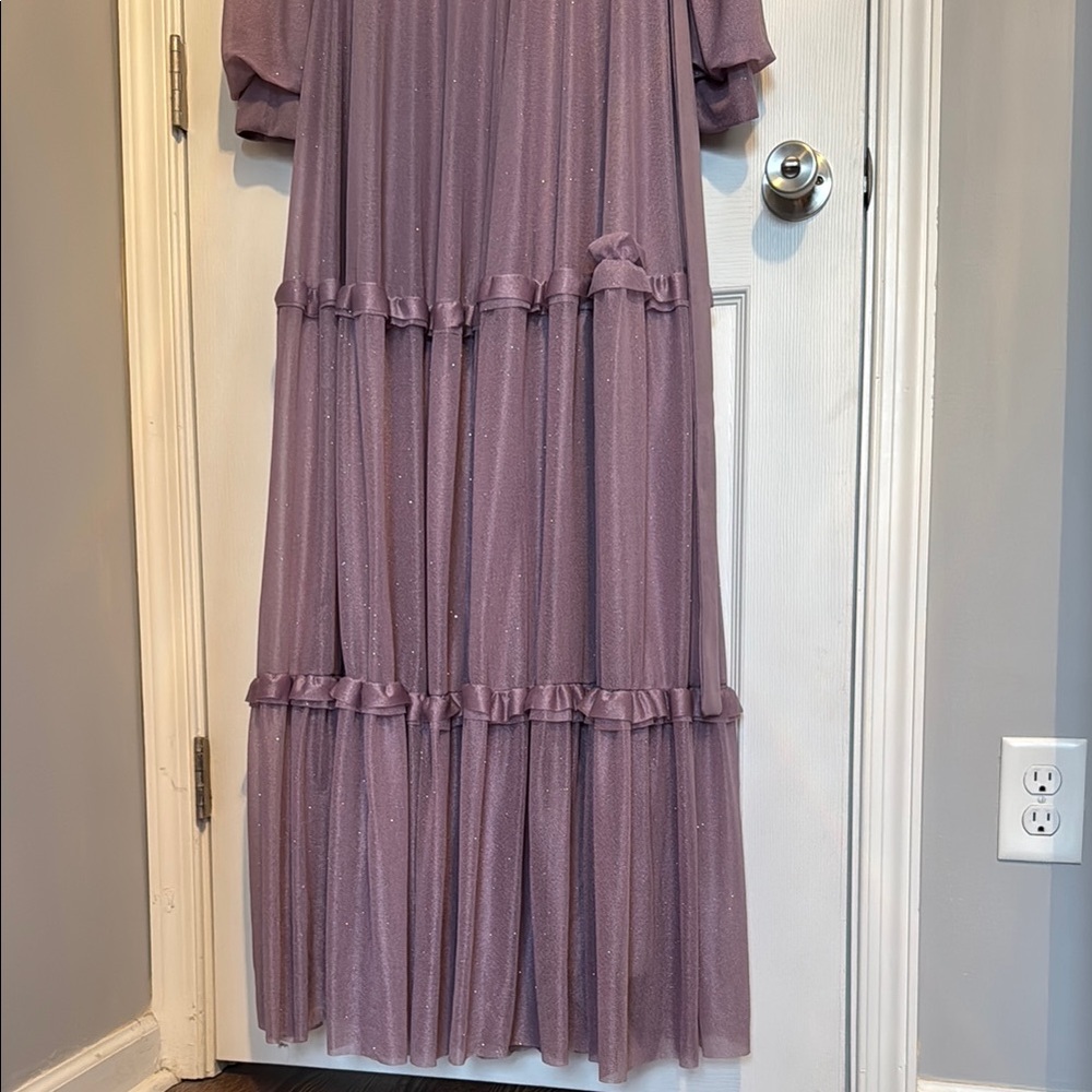 Elegant Purple Women's Dress - Picture 3 of 9